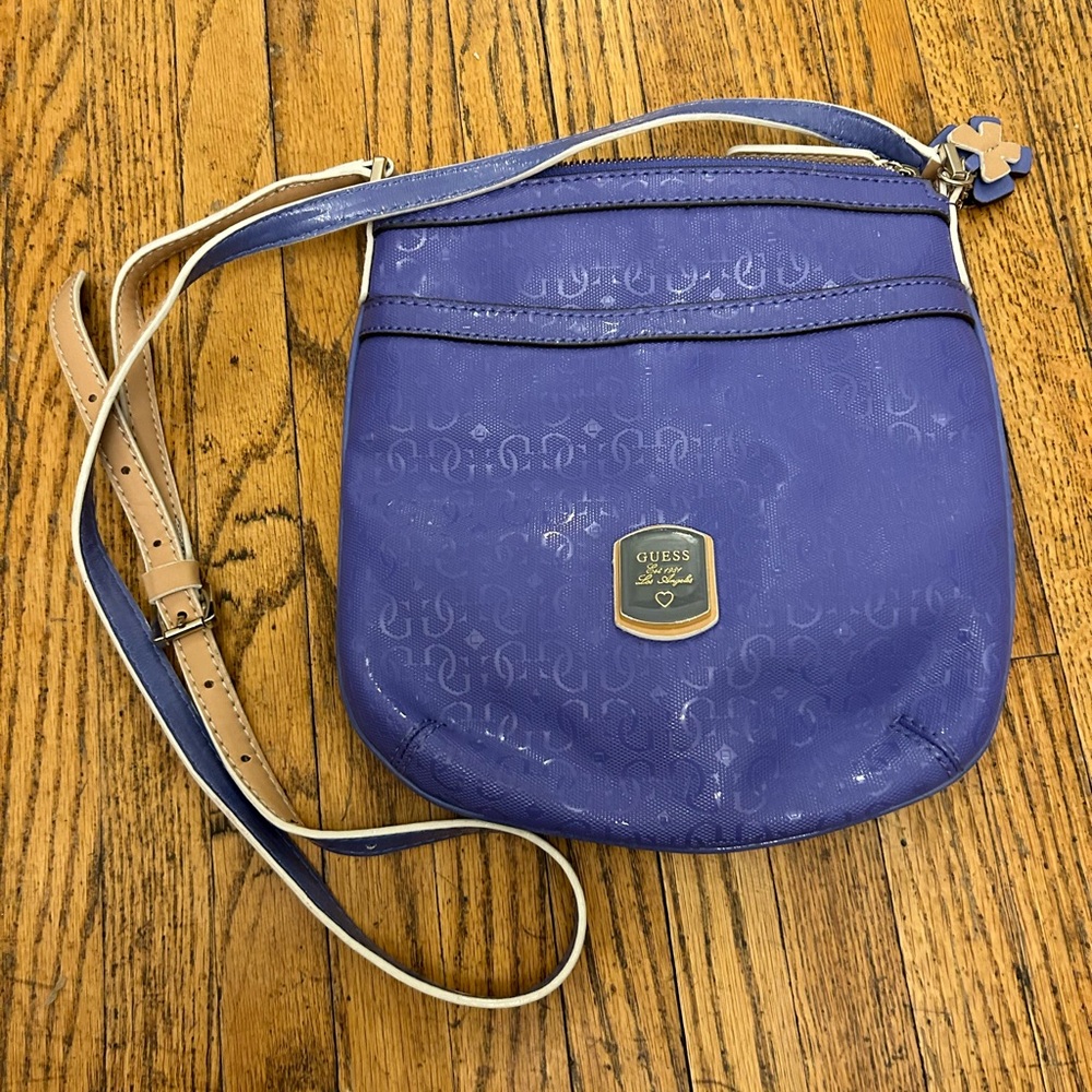 Guess crossbody bag